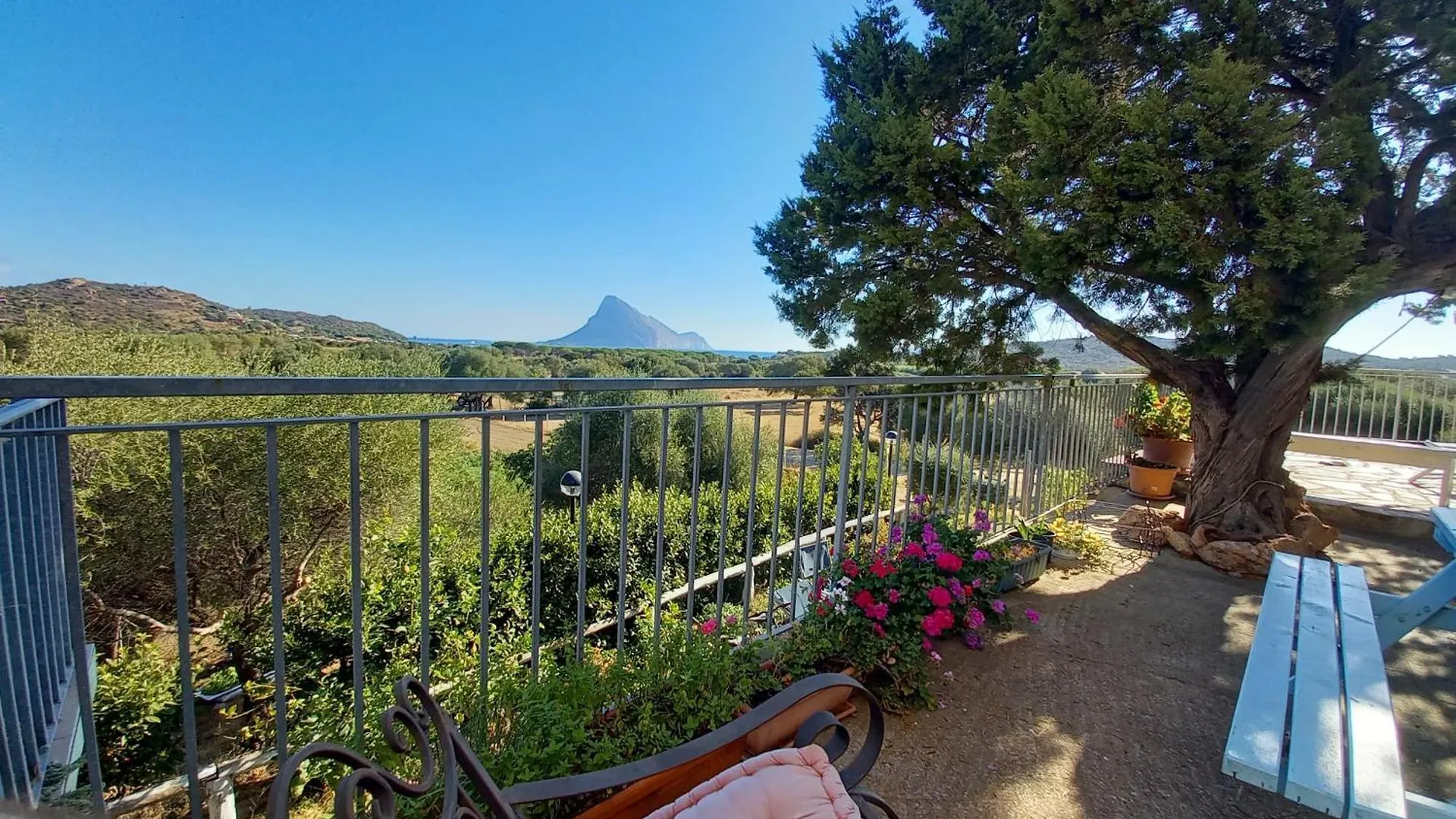 B&B La Taerra Porto San Paolo  0*, Porto San Paolo (Sardinia)